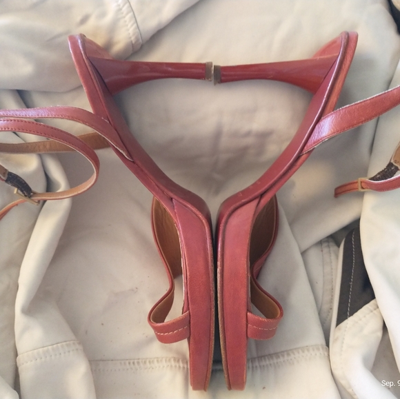 BCBG MazAzriaCollection - Picture 3 of 7